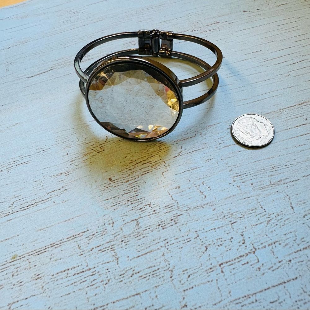 Gunmetal‎ Large Clear Crystal Hinged Bracelet